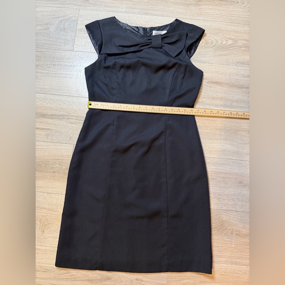 Studio I Elegant Black Midi Dress with Bow Detail - Picture 8 of 11